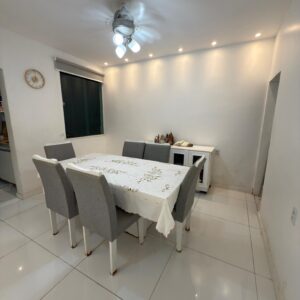 Casa em via Pública (3923)