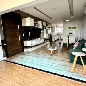 Village Top Level (6286)